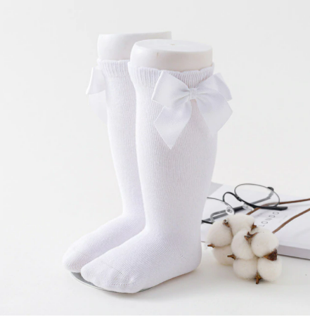 White Side Bow Knee-High Bundle
