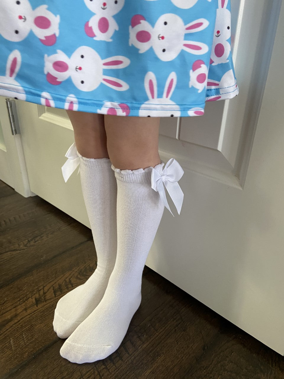 Side Bow Knee-High Socks, White